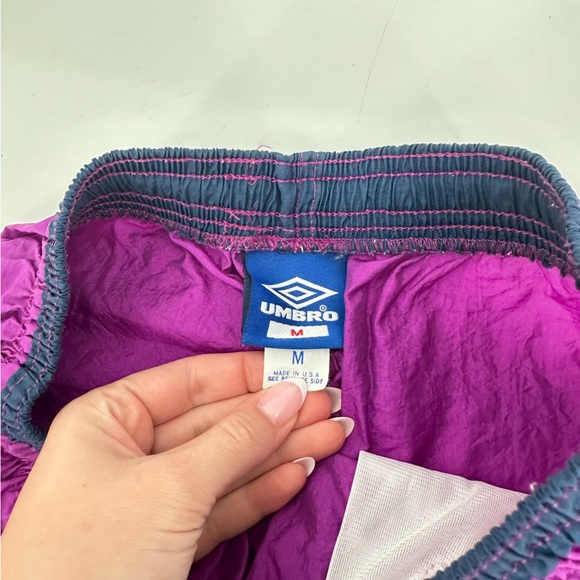 Vintage 90s UMBRO Soccer Shorts Medium Nylon ColorBlock Purple Spellout. - Picture 5 of 7